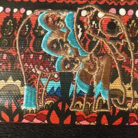 Sakroots Wallet - Picture 2 of 6